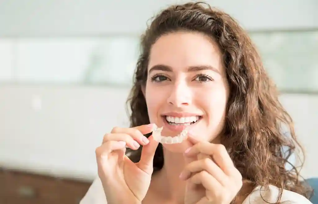 The Modern Path to a Perfect Smile: The Benefits of Invisalign Treatment